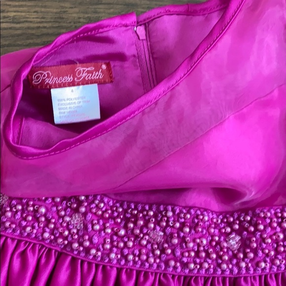 Dress - Picture 2 of 4